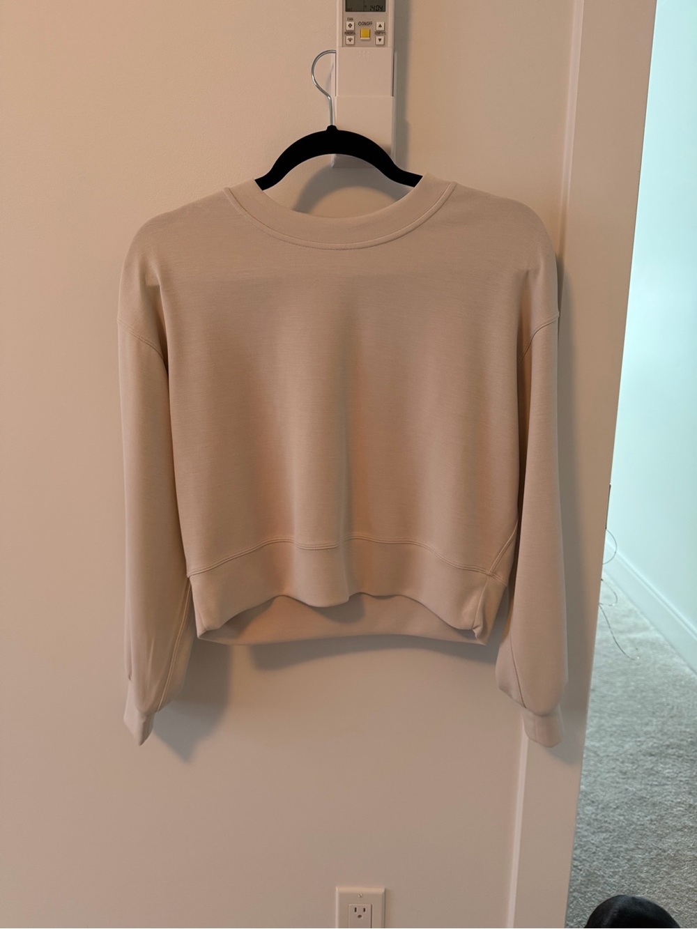 Lululemon Softstreme Perfectly
Oversized Cropped Crew